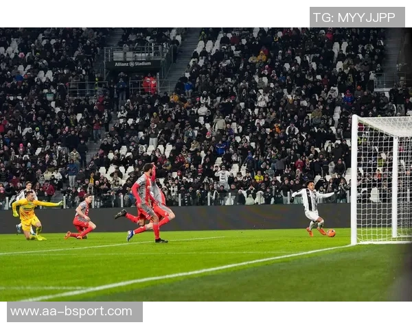 罗马上半场进球被判无效克雷莫内塞现场却持续显示领先比分